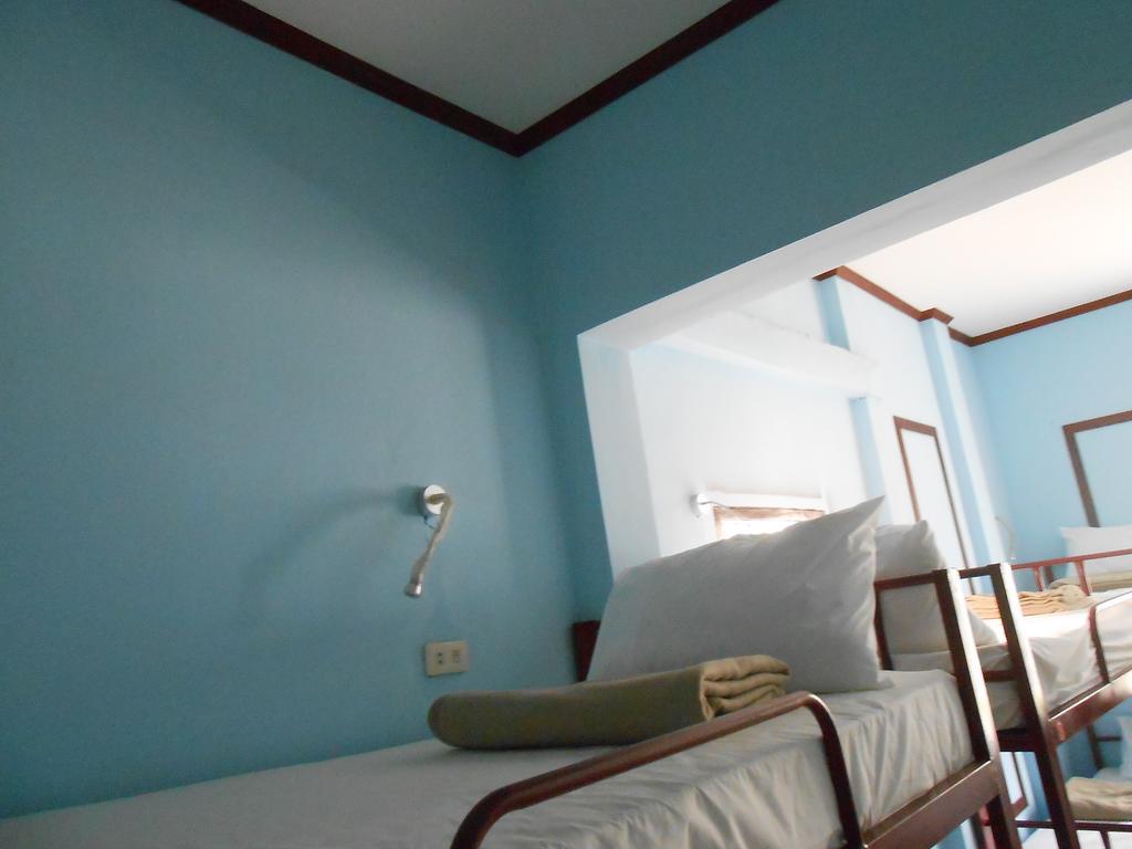 Lucky Backpacker Hostel Vientiane Eksteriør billede